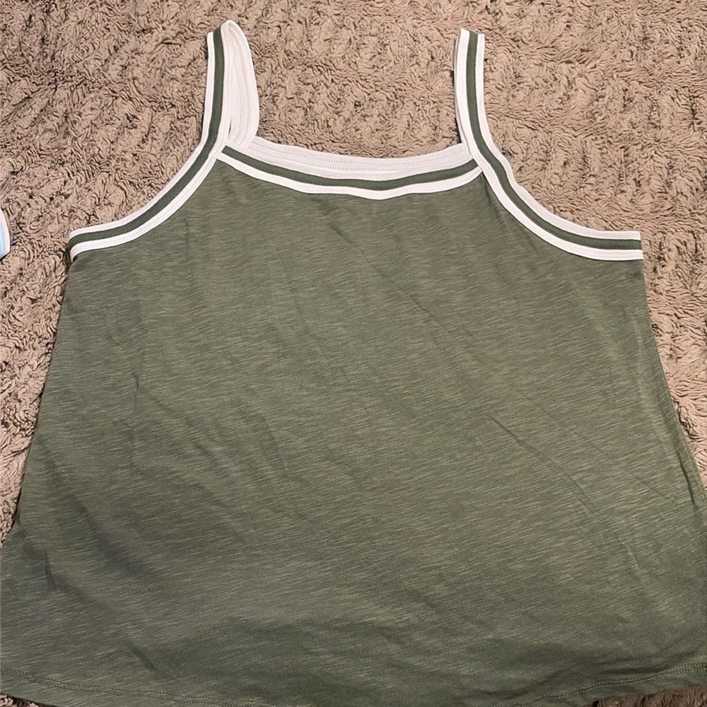 Torrid size 0/L vintage slub jersey tank
